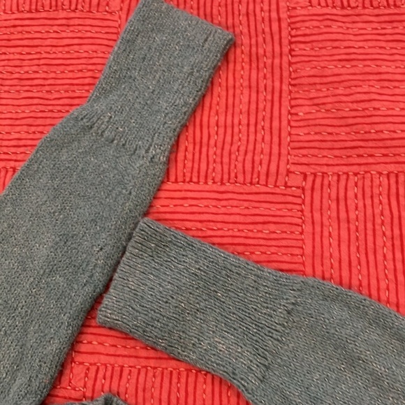 Women’s size small Hollister Alpaca / llama/ Design Teal Sweater - Picture 14 of 15